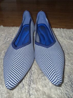Striped Blue Pointed Toe Flats